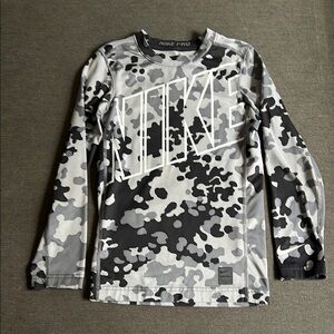 Nike Pro Camo Long Sleeve Shirt
